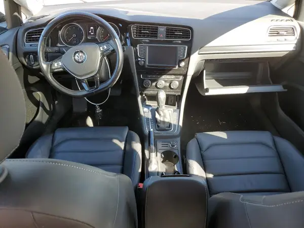 3VW217AU1HM046698 2017 VOLKSWAGEN GOLF - Image 8