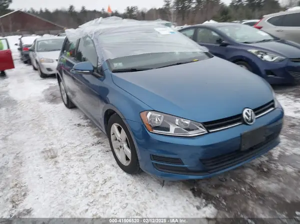3VW217AU1HM071827 2017 VOLKSWAGEN GOLF - Image 1