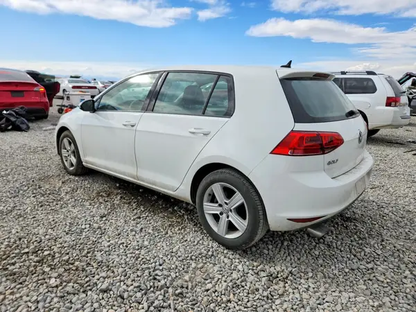 3VW217AU1HM076770 2017 VOLKSWAGEN GOLF - Image 2