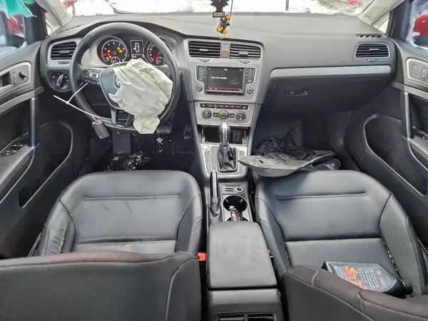 3VW217AU2GM017290 2016 VOLKSWAGEN GOLF - Image 8