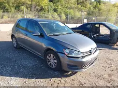 3VW217AU2GM040729 2016 VOLKSWAGEN GOLF