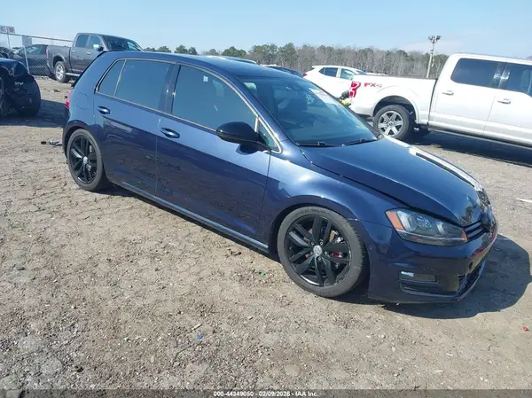 3VW217AU2GM042190 2016 VOLKSWAGEN GOLF - Image 1