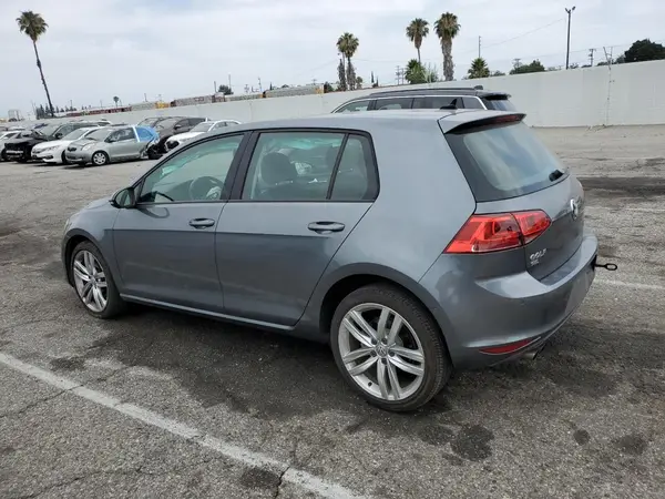 3VW217AU2GM055523 2016 VOLKSWAGEN GOLF - Image 2