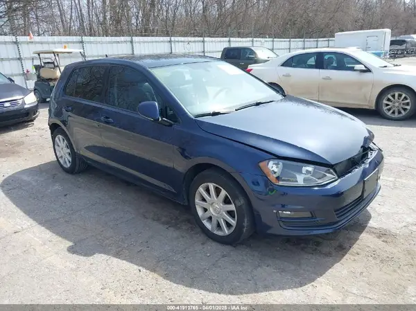 3VW217AU2GM055943 2016 VOLKSWAGEN GOLF - Image 1