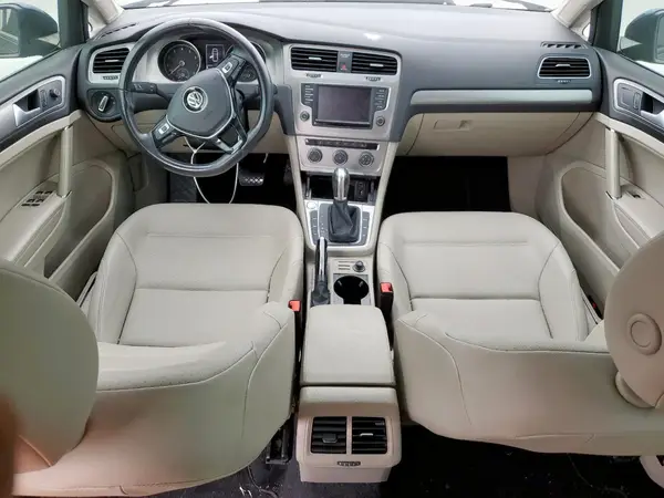 3VW217AU2HM001317 2017 VOLKSWAGEN GOLF - Image 8