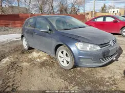 3VW217AU2HM009028 2017 VOLKSWAGEN GOLF