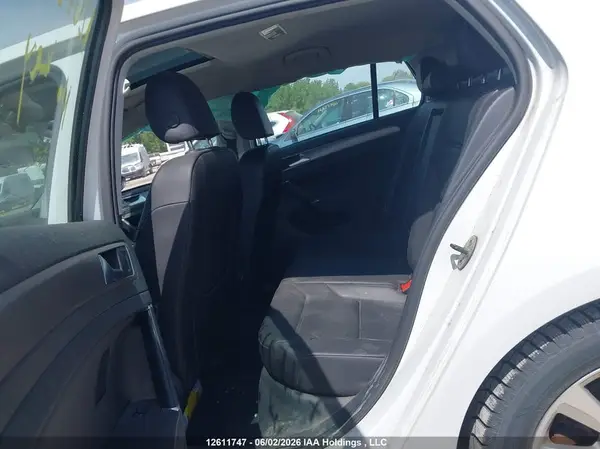 3VW217AU2HM010258 2017 VOLKSWAGEN GOLF - Image 8