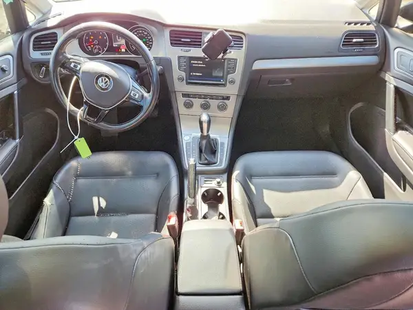 3VW217AU2HM014133 2017 VOLKSWAGEN GOLF - Image 8