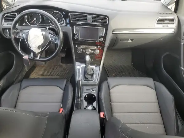 3VW217AU2HM016173 2017 VOLKSWAGEN GOLF - Image 8