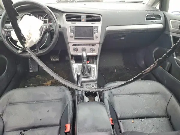 3VW217AU2HM024502 2017 VOLKSWAGEN GOLF - Image 8