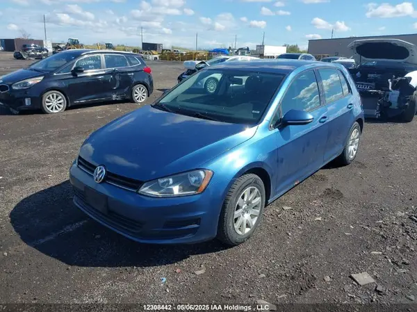 3VW217AU2HM035953 2017 VOLKSWAGEN GOLF - Image 2