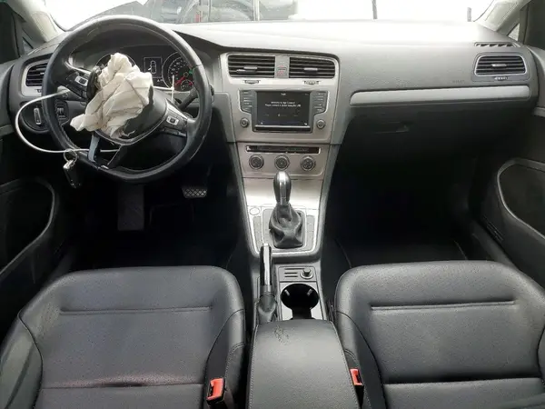 3VW217AU2HM062103 2017 VOLKSWAGEN GOLF - Image 8