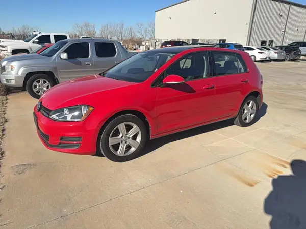 3VW217AU2HM067799 2017 VOLKSWAGEN GOLF - Image 2