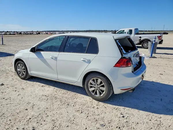 3VW217AU2HM077037 2017 VOLKSWAGEN GOLF - Image 2