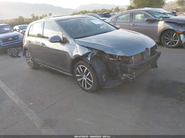 3VW217AU3GM000949 2016 VOLKSWAGEN GOLF