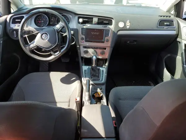 3VW217AU3GM014611 2016 VOLKSWAGEN GOLF - Image 8