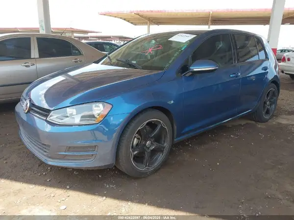 3VW217AU3GM030341 2016 VOLKSWAGEN GOLF - Image 2