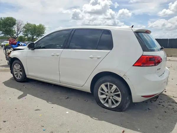3VW217AU3GM035359 2016 VOLKSWAGEN GOLF - Image 2