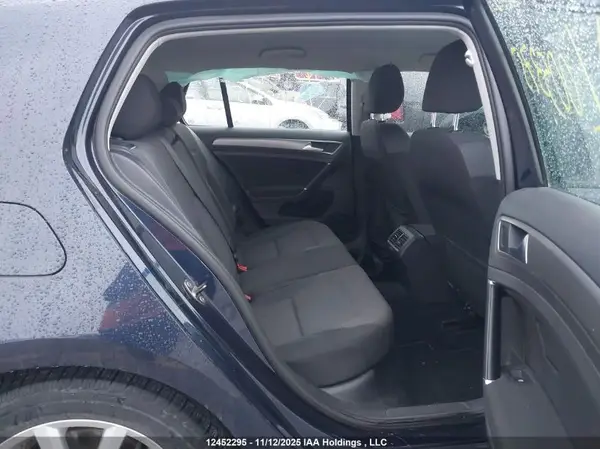 3VW217AU3HM005375 2017 VOLKSWAGEN GOLF - Image 8