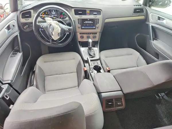 3VW217AU3HM020121 2017 VOLKSWAGEN GOLF - Image 8