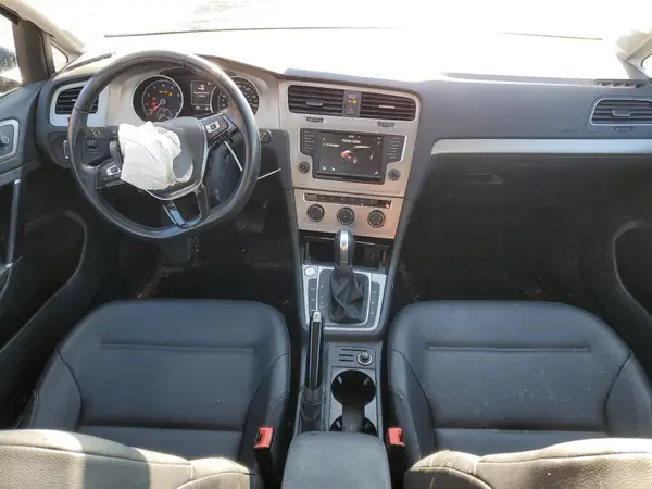 3VW217AU3HM024301 2017 VOLKSWAGEN GOLF - Image 8