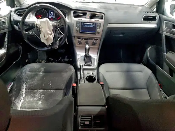 3VW217AU3HM056410 2017 VOLKSWAGEN GOLF - Image 8