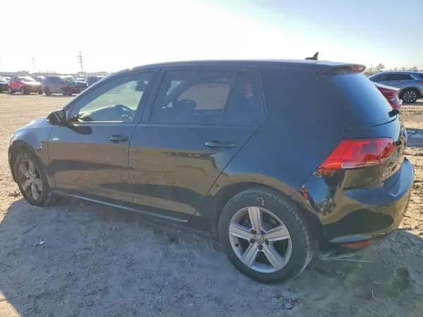 3VW217AU3HM065947 2017 VOLKSWAGEN GOLF - Image 2