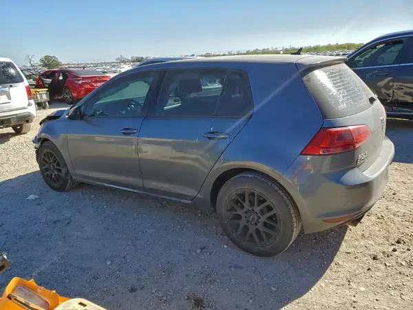 3VW217AU3HM066872 2017 VOLKSWAGEN GOLF - Image 2