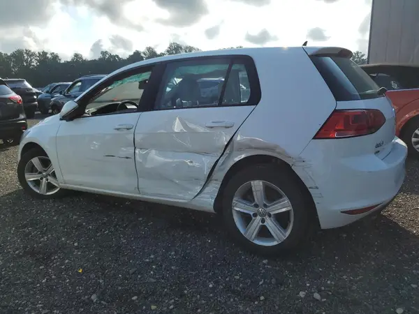 3VW217AU3HM073708 2017 VOLKSWAGEN GOLF - Image 2