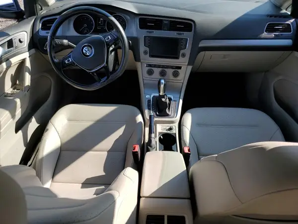 3VW217AU3HM073708 2017 VOLKSWAGEN GOLF - Image 8