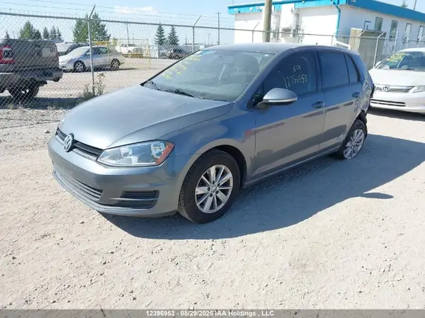 3VW217AU4GM057984 2016 VOLKSWAGEN GOLF - Image 2