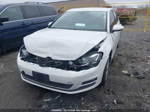 3VW217AU4HM000735 2017 VOLKSWAGEN GOLF - Image 2