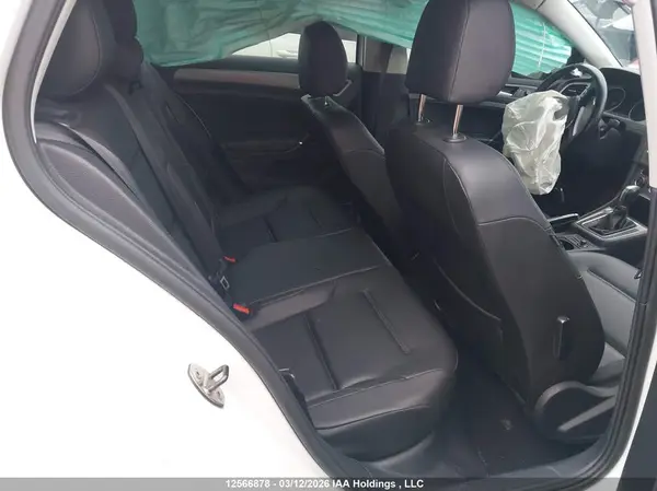 3VW217AU4HM000735 2017 VOLKSWAGEN GOLF - Image 8