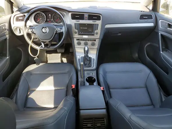3VW217AU4HM009371 2017 VOLKSWAGEN GOLF - Image 8
