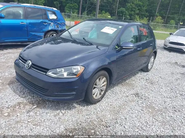 3VW217AU4HM016403 2017 VOLKSWAGEN GOLF - Image 2