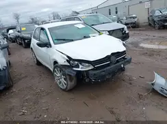 3VW217AU4HM024954 2017 VOLKSWAGEN GOLF