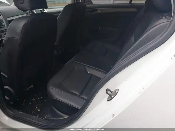 3VW217AU4HM039714 2017 VOLKSWAGEN GOLF - Image 8