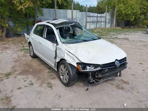 3VW217AU4HM054942 2017 VOLKSWAGEN GOLF - Image 1