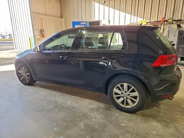 3VW217AU4HM055783 2017 VOLKSWAGEN GOLF - Image 2