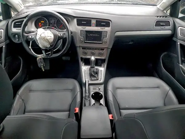 3VW217AU4HM058666 2017 VOLKSWAGEN GOLF - Image 8