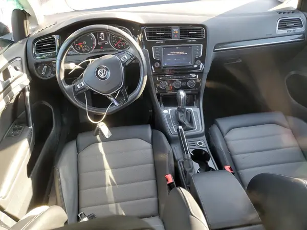 3VW217AU4HM063768 2017 VOLKSWAGEN GOLF - Image 8