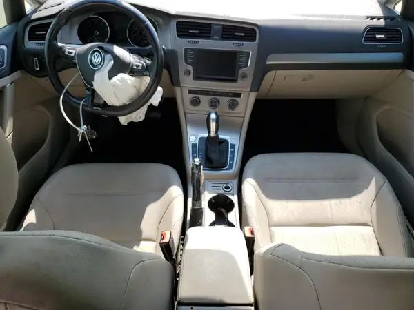 3VW217AU4HM066363 2017 VOLKSWAGEN GOLF - Image 8