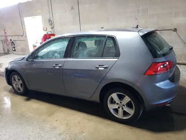 3VW217AU4HM072647 2017 VOLKSWAGEN GOLF - Image 2
