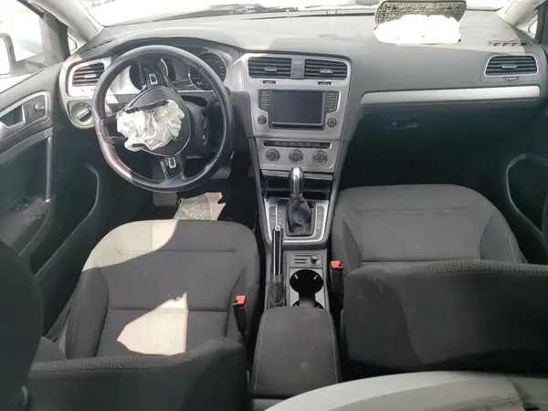 3VW217AU5GM012293 2016 VOLKSWAGEN GOLF - Image 8