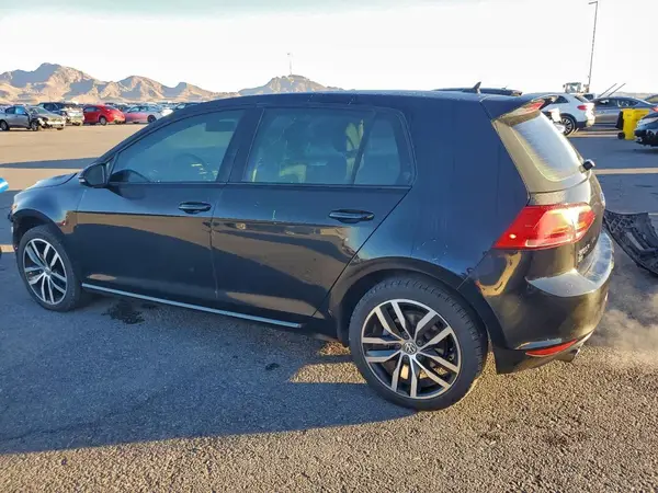 3VW217AU5GM033788 2016 VOLKSWAGEN GOLF - Image 2