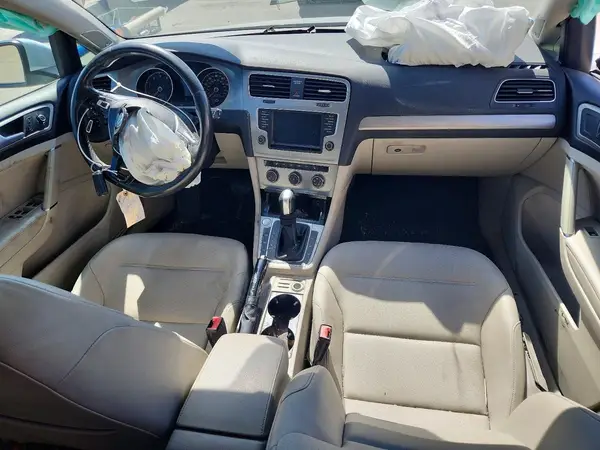 3VW217AU5GM033970 2016 VOLKSWAGEN GOLF - Image 8