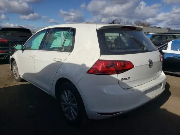3VW217AU5GM038618 2016 VOLKSWAGEN GOLF - Image 2