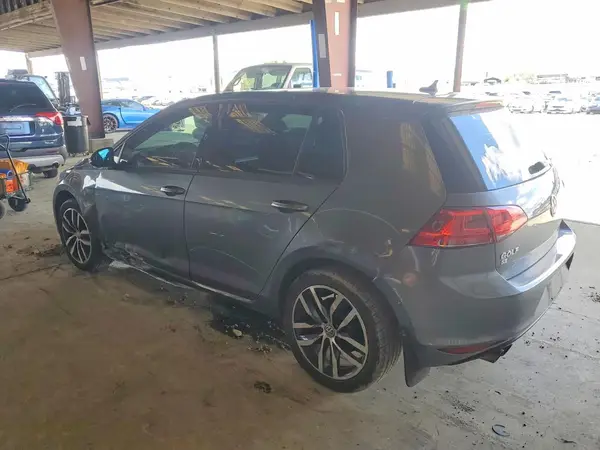 3VW217AU5GM043558 2016 VOLKSWAGEN GOLF - Image 2