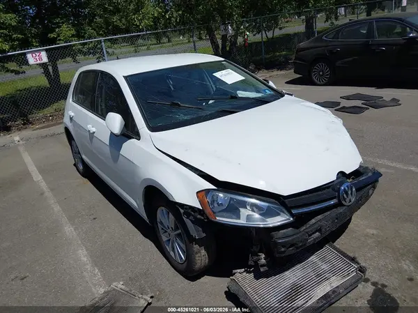3VW217AU5GM061221 2016 VOLKSWAGEN GOLF - Image 1