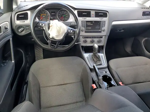 3VW217AU5GM062501 2016 VOLKSWAGEN GOLF - Image 8